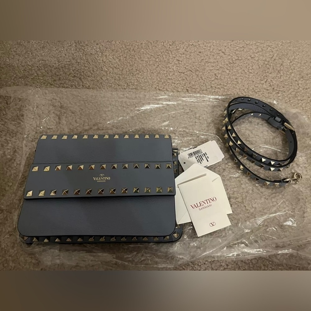 Valentino Garavani Rockstud Small Leather Shoulder Bag